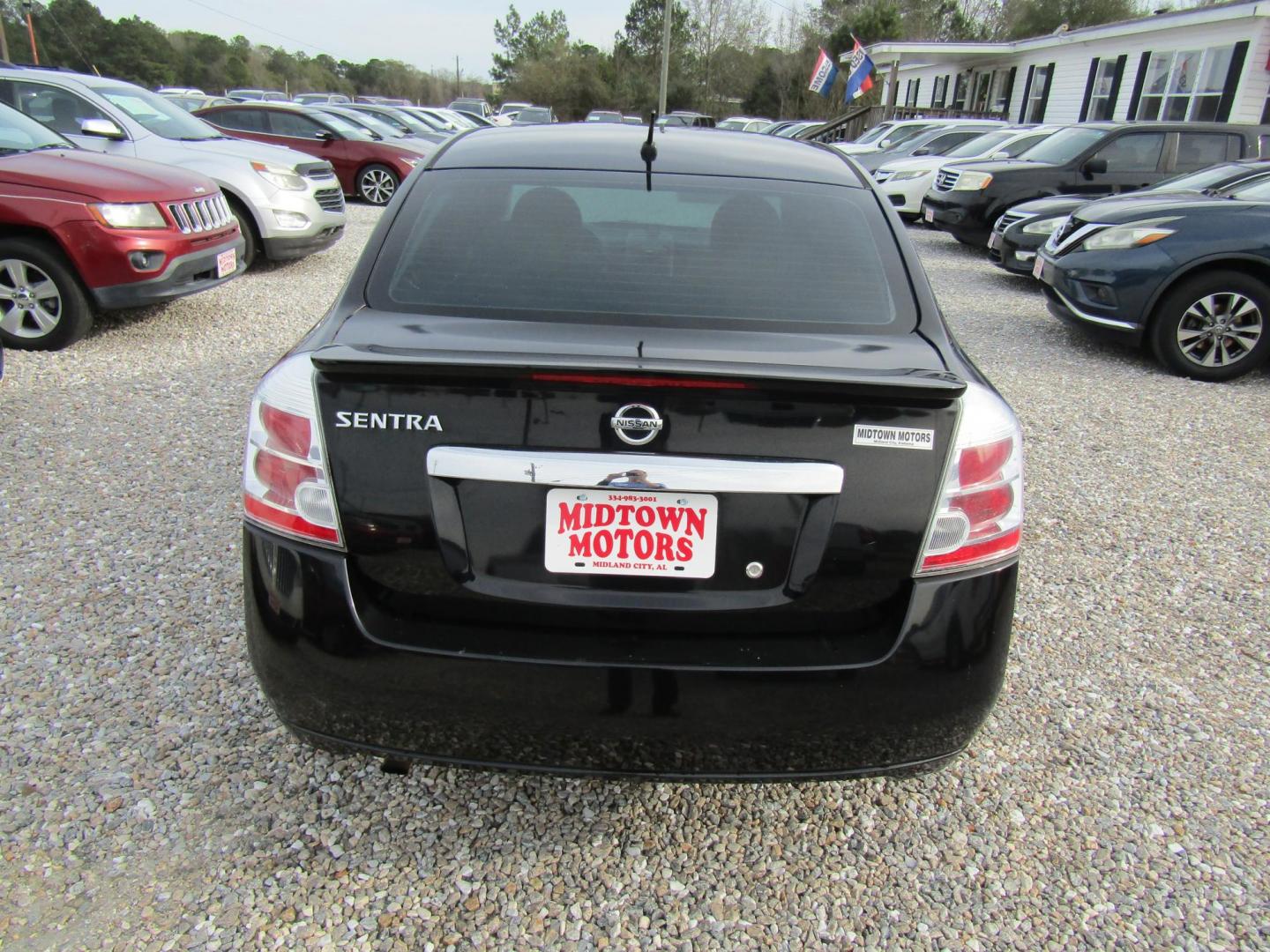 2012 Black Nissan Sentra 2.0 (3N1AB6AP2CL) with an 2.0L L4 DOHC 16V engine, Automatic transmission, located at 15016 S Hwy 231, Midland City, AL, 36350, (334) 983-3001, 31.306210, -85.495277 - Photo#6