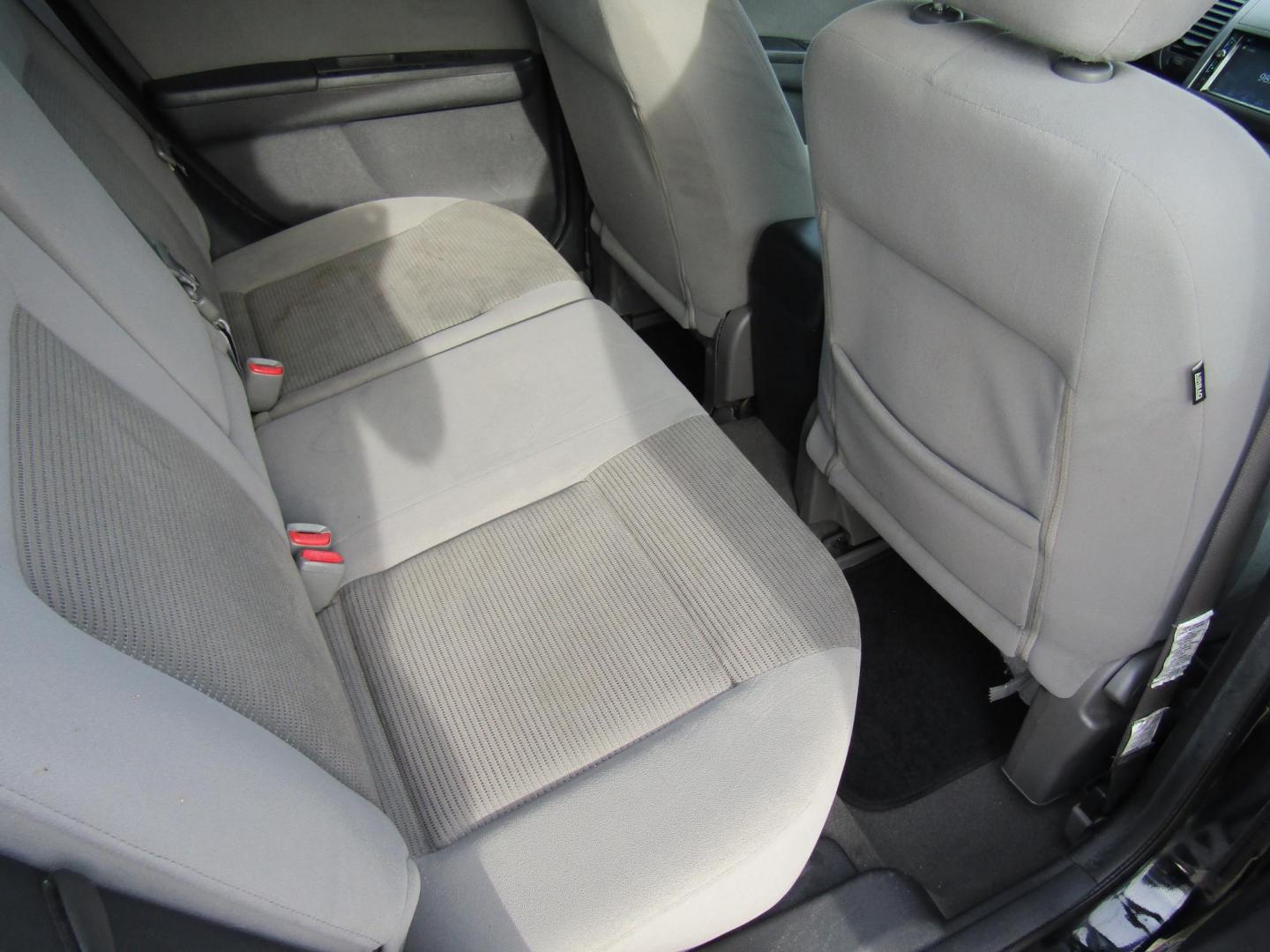 2012 Black Nissan Sentra 2.0 (3N1AB6AP2CL) with an 2.0L L4 DOHC 16V engine, Automatic transmission, located at 15016 S Hwy 231, Midland City, AL, 36350, (334) 983-3001, 31.306210, -85.495277 - Photo#8