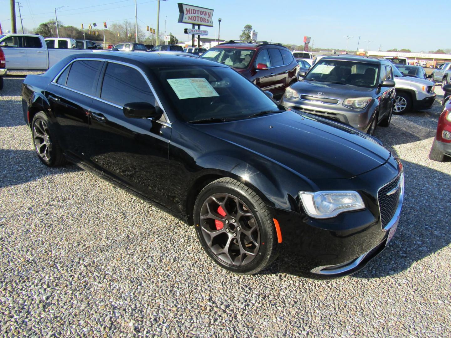 2016 Black Chrysler 300 Limited RWD (2C3CCAAG1GH) with an 3.6L V6 SOHC 24V engine, Automatic transmission, located at 15016 S Hwy 231, Midland City, AL, 36350, (334) 983-3001, 31.306210, -85.495277 - Photo#0