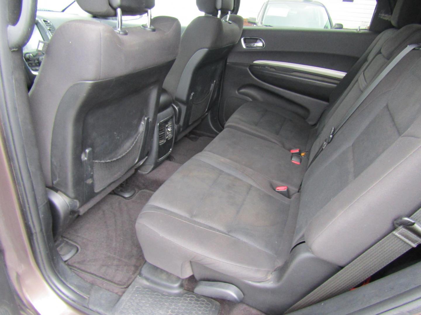 2017 BROWN Dodge Durango SXT RWD (1C4RDHAG2HC) with an 3.6L V6 DOHC 24V engine, Automatic transmission, located at 15016 S Hwy 231, Midland City, AL, 36350, (334) 983-3001, 31.306210, -85.495277 - Photo#4