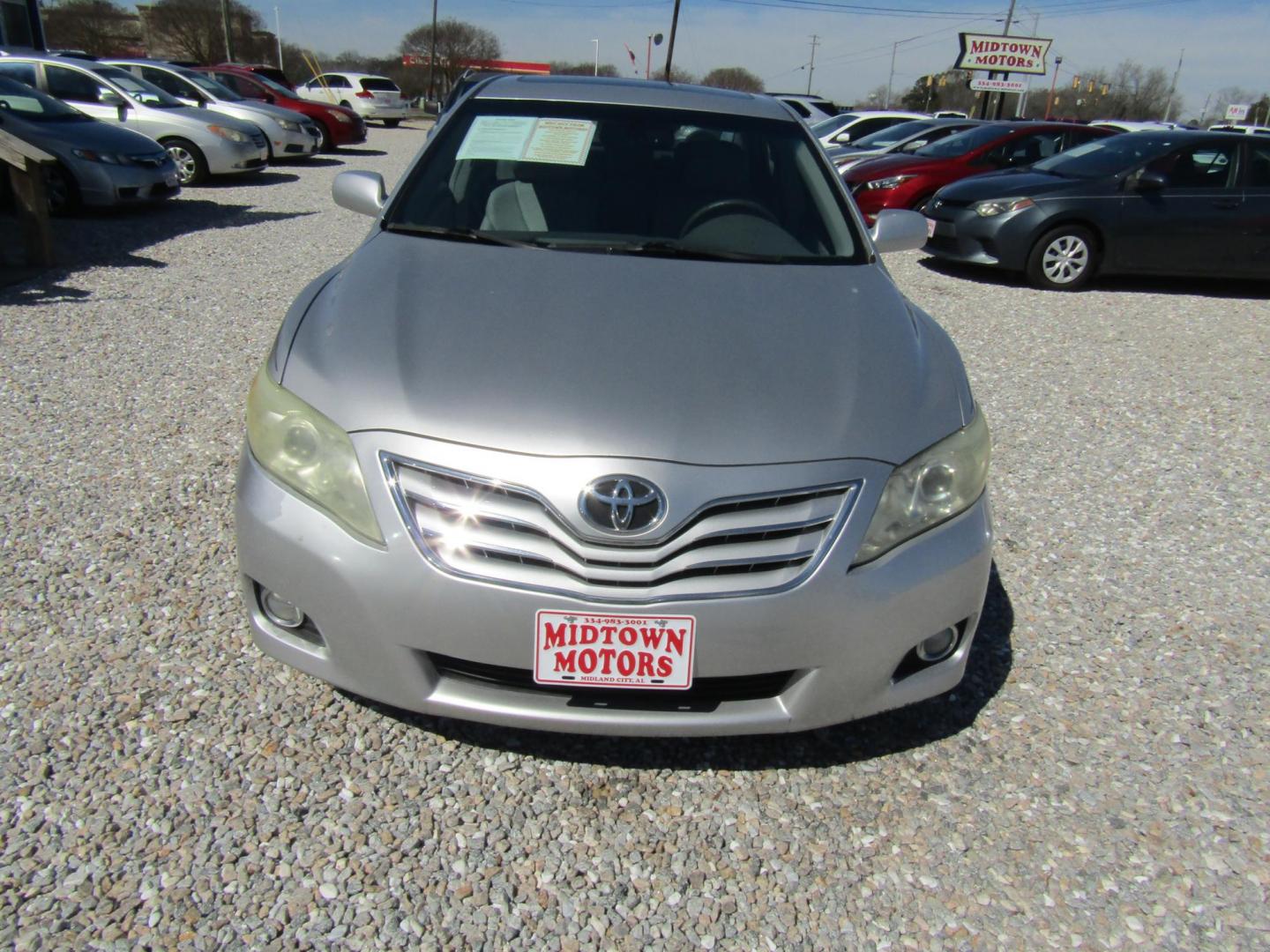 2011 Silver Toyota Camry SE 6-Spd MT (4T1BF3EKXBU) with an 2.5L L4 DOHC 16V engine, Automatic transmission, located at 15016 S Hwy 231, Midland City, AL, 36350, (334) 983-3001, 31.306210, -85.495277 - Photo#1