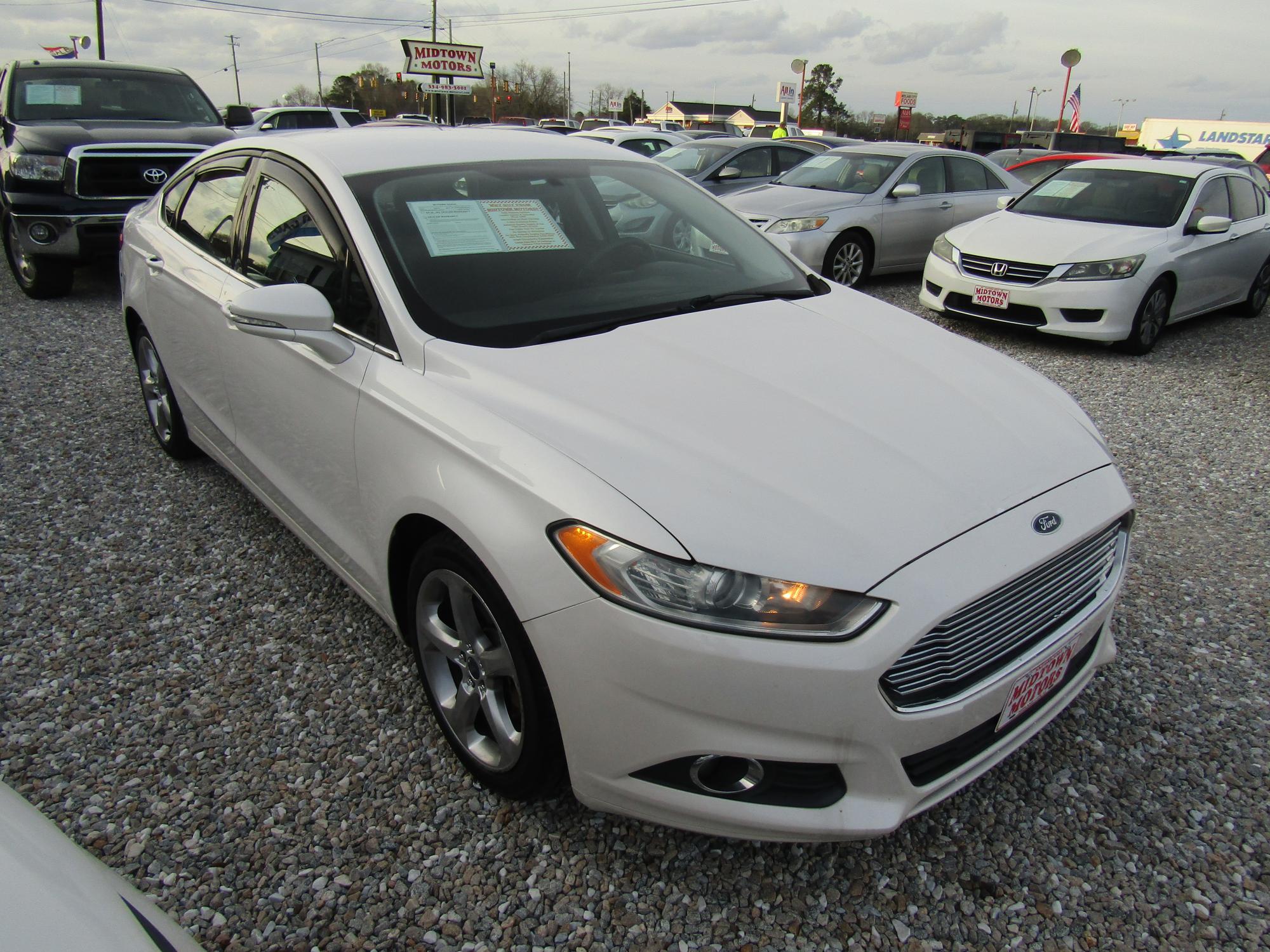 photo of 2014 Ford Fusion 