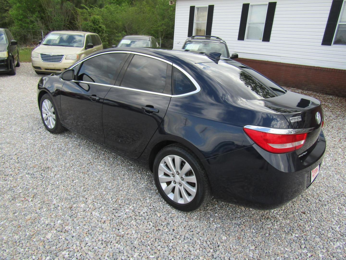 2016 Blue Buick Verano Base (1G4PP5SK4G4) with an 2.4L L4 DOHC 16V FFV engine, Automatic transmission, located at 15016 S Hwy 231, Midland City, AL, 36350, (334) 983-3001, 31.306210, -85.495277 - Photo#5