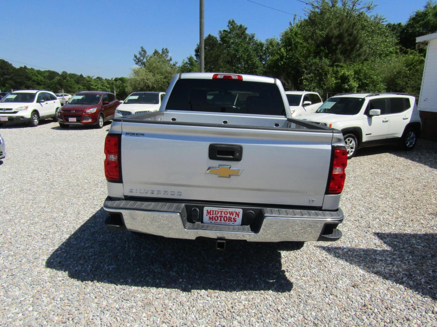 2017 Silver Chevrolet Silverado 1500 LT Crew Cab 2WD (3GCPCREC4HG) with an 5.3L V8 OHV 16V engine, Automatic transmission, located at 15016 S Hwy 231, Midland City, AL, 36350, (334) 983-3001, 31.306210, -85.495277 - Photo#6