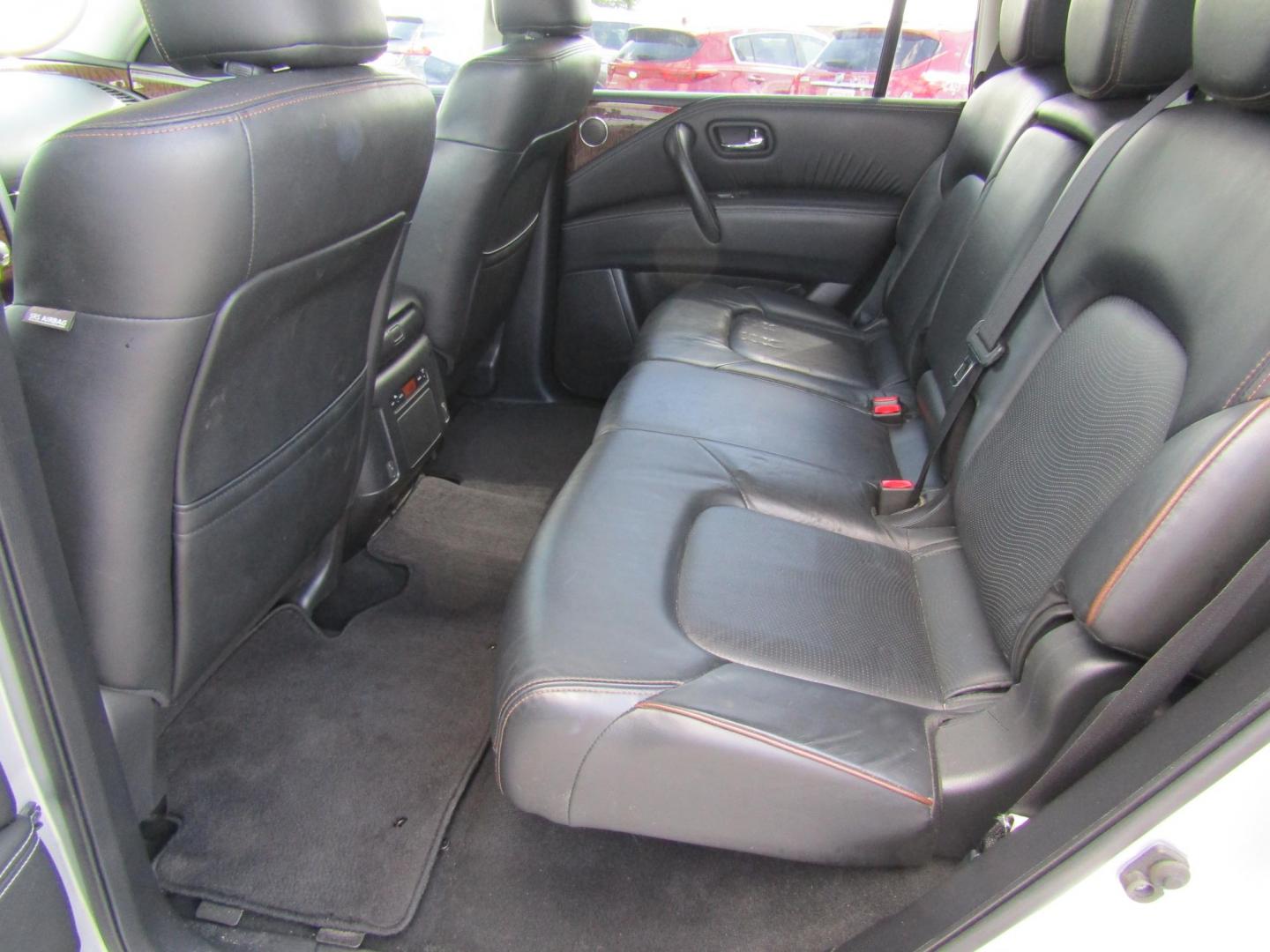 2018 Silver Nissan Armada Platinum 2WD (JN8AY2ND0J9) with an 5.6L V8 DOHC 32V engine, Automatic transmission, located at 15016 S Hwy 231, Midland City, AL, 36350, (334) 983-3001, 31.306210, -85.495277 - Photo#4