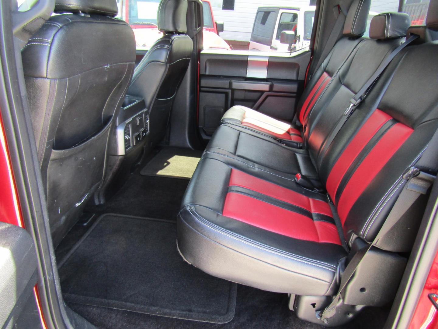 2017 Red Ford F-150 XLT SuperCrew 5.5-ft. Bed 2WD (1FTEW1CG7HK) with an 3.5L V6 TURBO engine, Automatic transmission, located at 15016 S Hwy 231, Midland City, AL, 36350, (334) 983-3001, 31.306210, -85.495277 - Photo#2