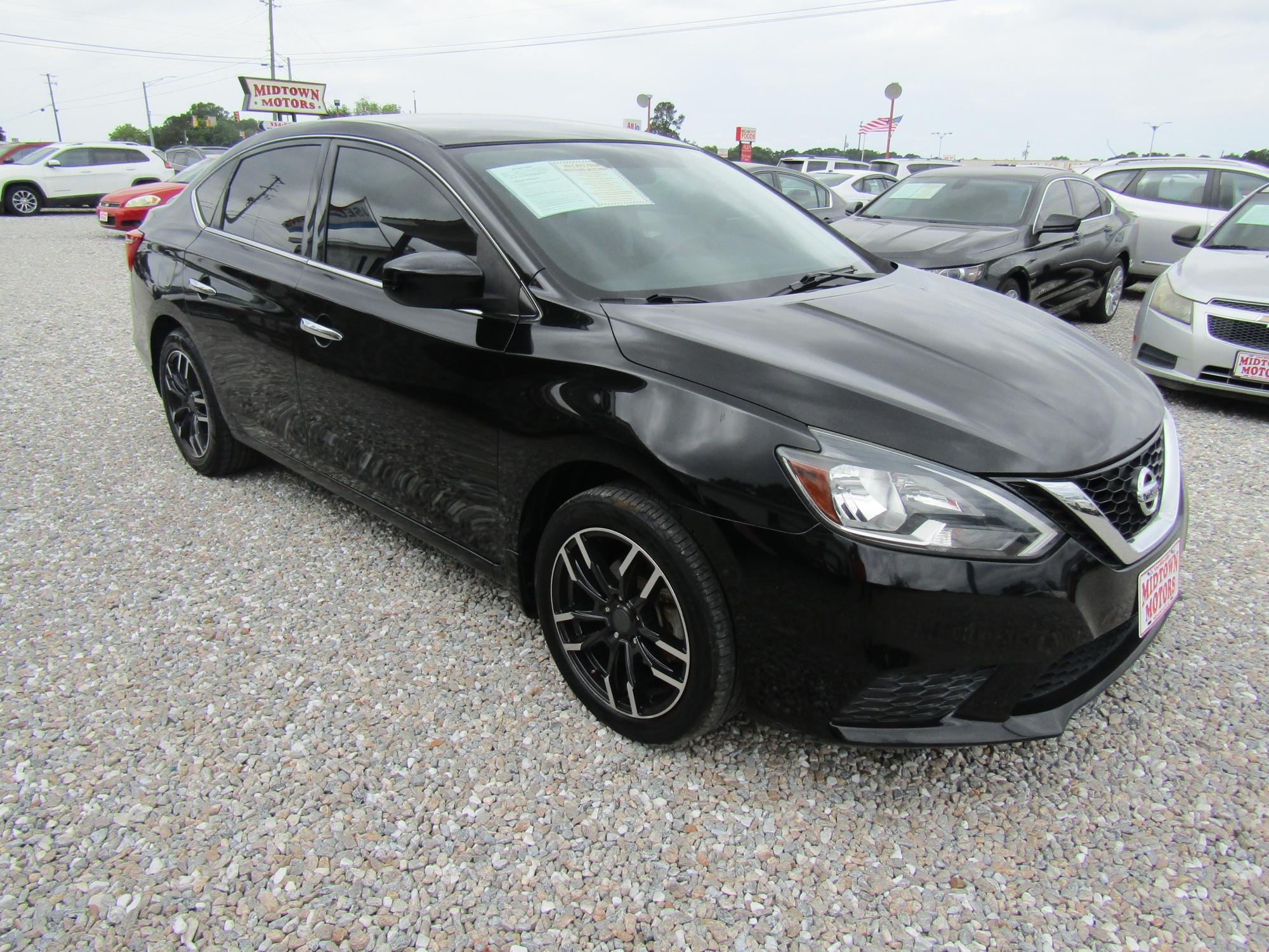 photo of 2019 Nissan Sentra 