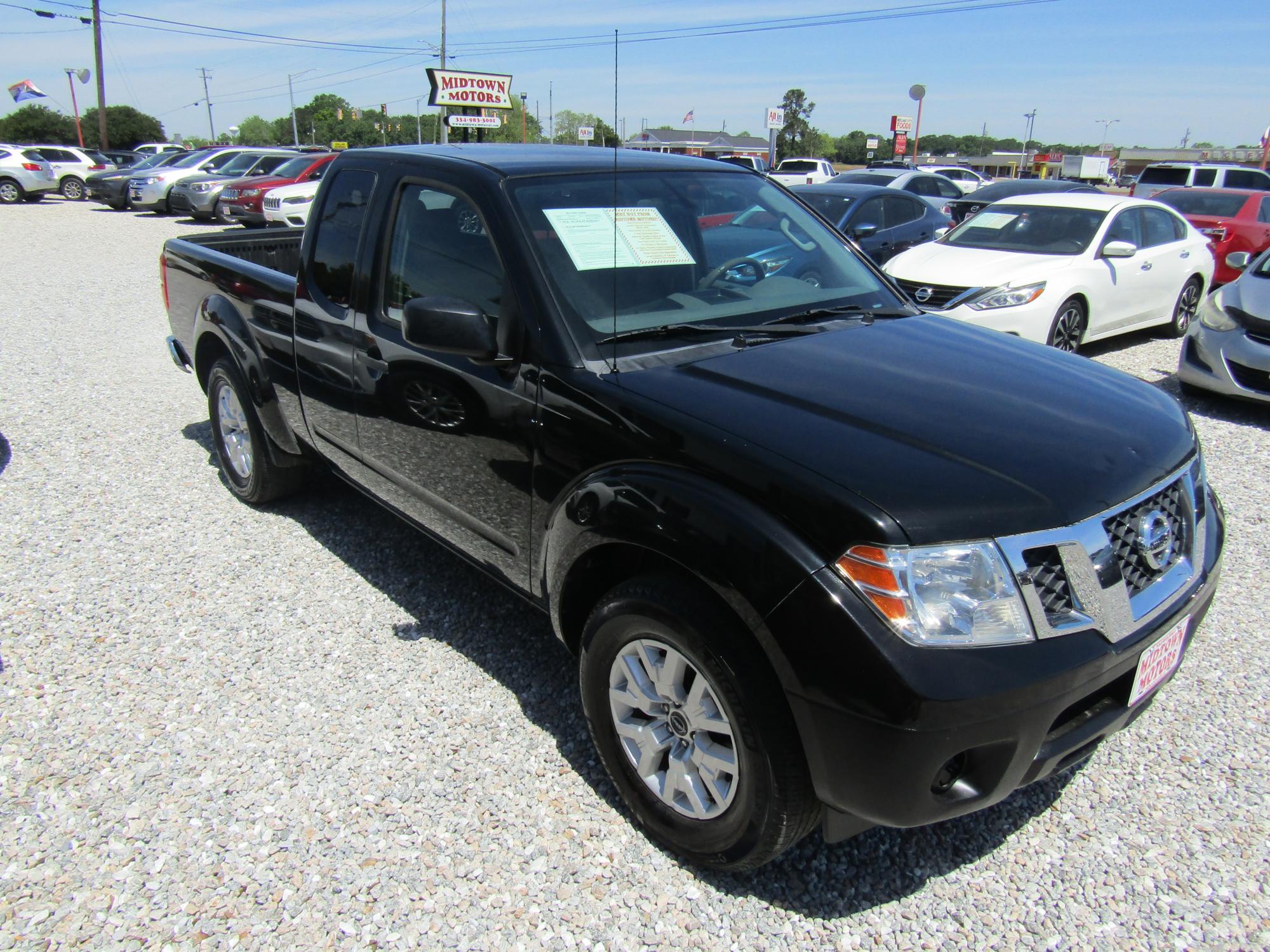 photo of 2016 Nissan Frontier 