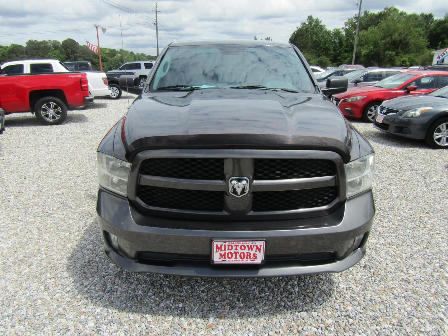 2017 Gray RAM 1500 Tradesman Quad Cab 2WD (1C6RR6FT1HS) with an 5.7L V8 OHV 16V engine, Automatic transmission, located at 15016 S Hwy 231, Midland City, AL, 36350, (334) 983-3001, 31.306210, -85.495277 - Photo#1