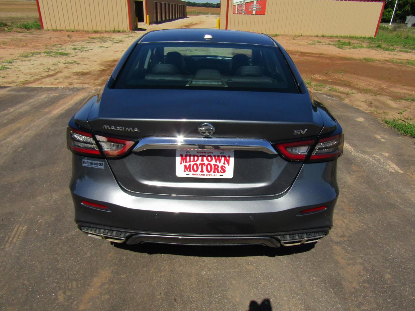 2020 Gray Nissan Maxima 3.5 SV (1N4AA6CV9LC) with an 3.5L V6 DOHC 24V engine, Automatic transmission, located at 15016 S Hwy 231, Midland City, AL, 36350, (334) 983-3001, 31.306210, -85.495277 - Photo#6