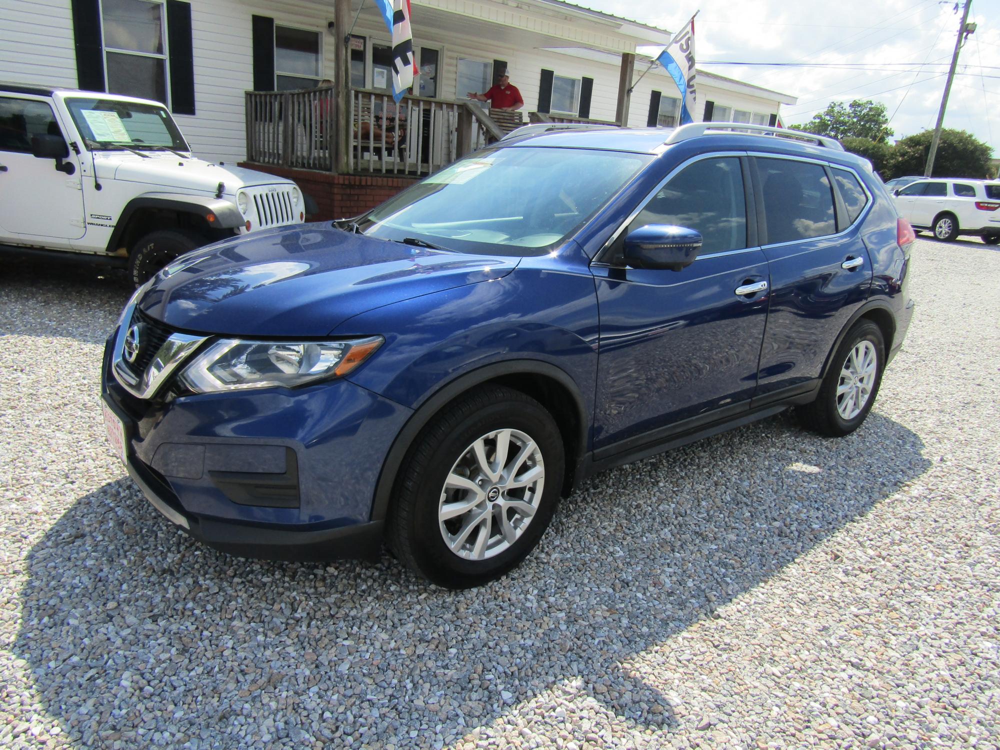 photo of 2017 Nissan Rogue 