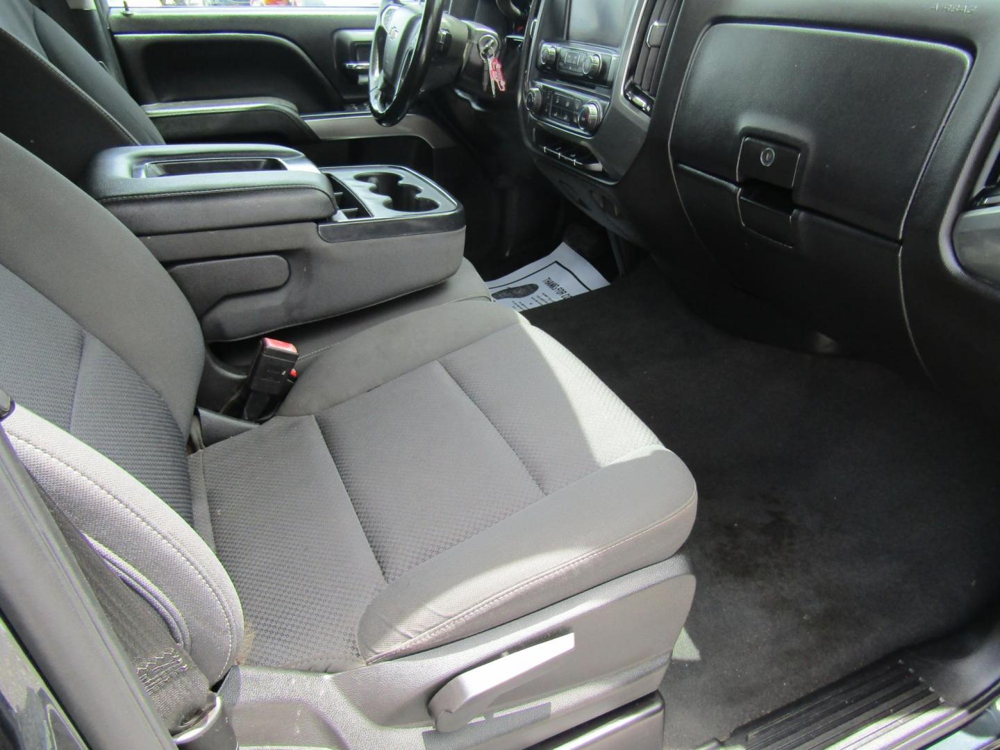 2019 Black Chevrolet Silverado 1500 Work Truck Double Cab 2WD (2GCRCPECXK1) with an 5.3L V8 OHV 16V engine, Automatic transmission, located at 15016 S Hwy 231, Midland City, AL, 36350, (334) 983-3001, 31.306210, -85.495277 - Photo#9