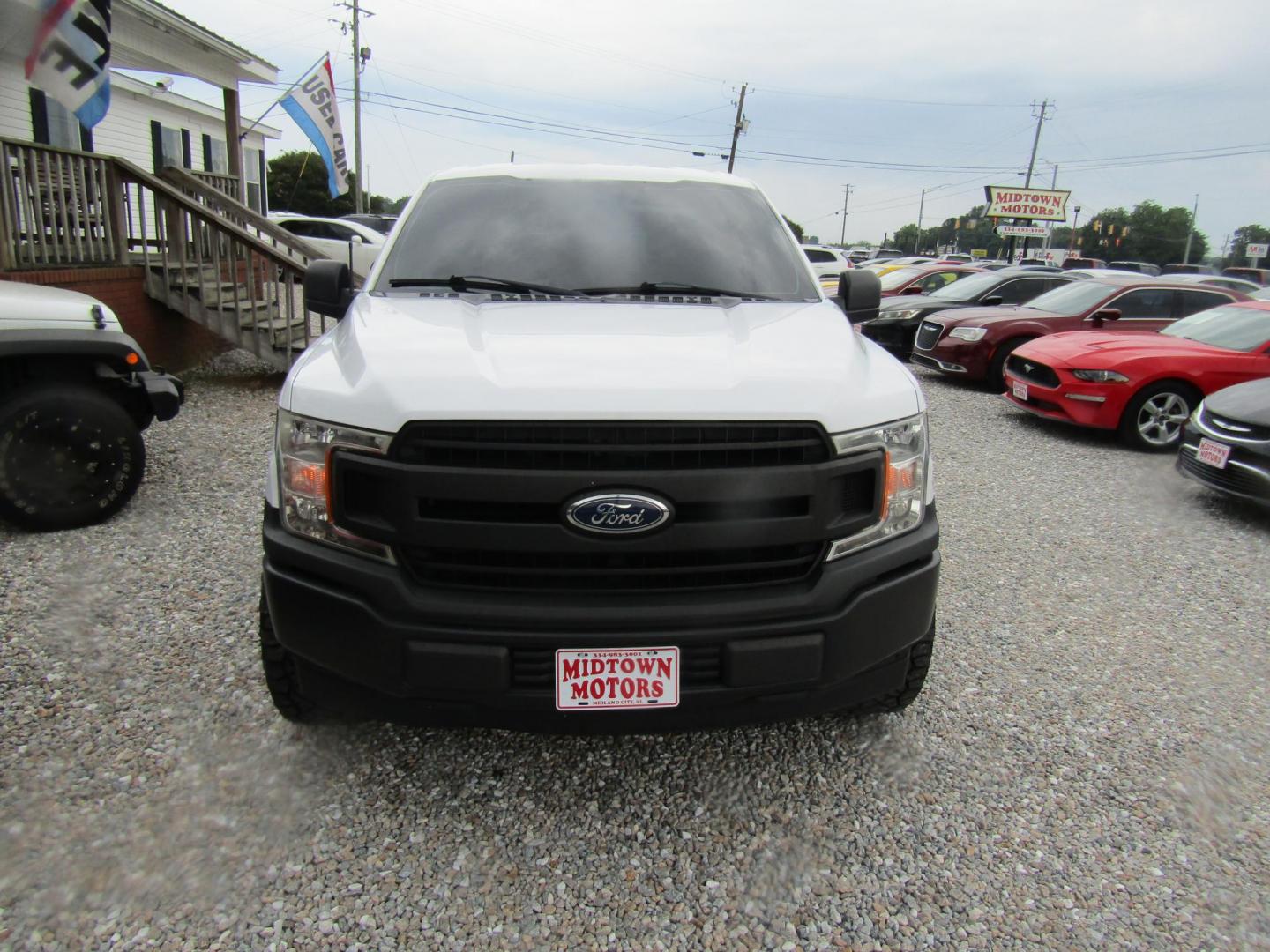 2018 White Ford F-150 King-Ranch SuperCrew 5.5-ft. 2WD (1FTEW1CB3JK) with an 3.3L V6 DOHC 24V engine, Automatic transmission, located at 15016 S Hwy 231, Midland City, AL, 36350, (334) 983-3001, 31.306210, -85.495277 - Photo#1