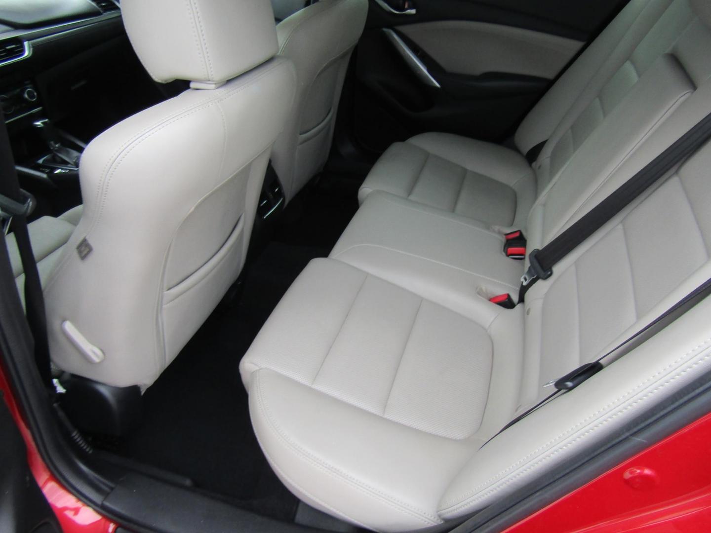2017 Red Mazda Mazda6 i Touring AT (JM1GL1V51H1) with an 2.5L L4 DOHC 16V engine, Automatic transmission, located at 15016 S Hwy 231, Midland City, AL, 36350, (334) 983-3001, 31.306210, -85.495277 - Photo#3
