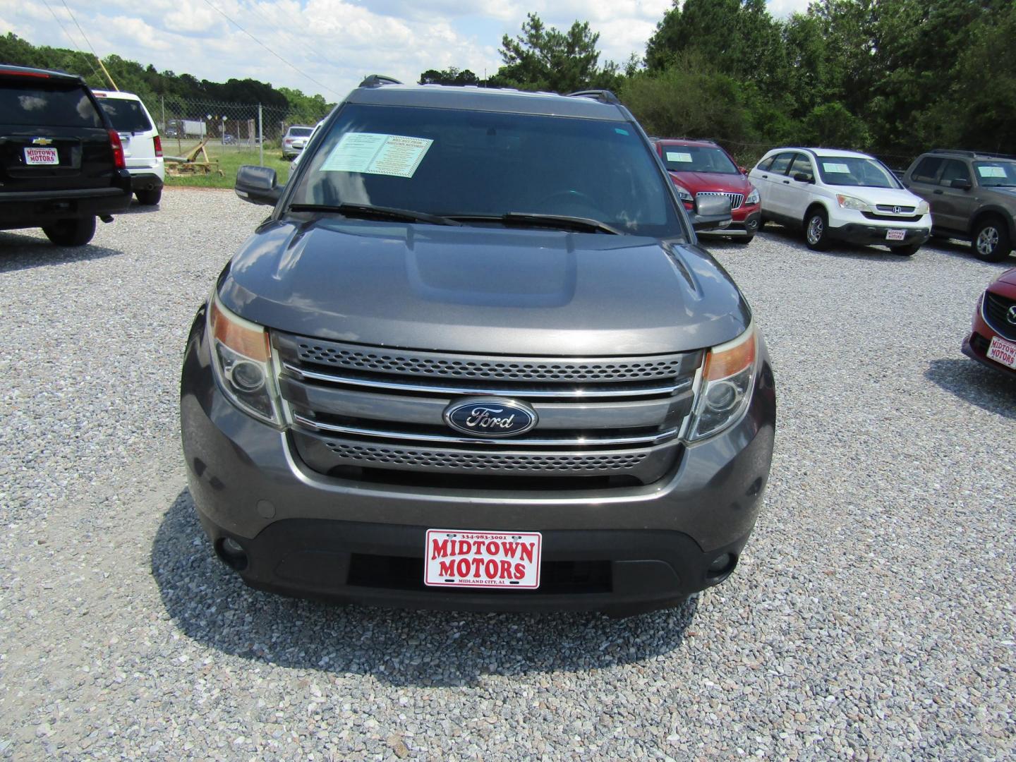 2014 Gray Ford Explorer Limited FWD (1FM5K7F85EG) with an 3.5L V6 DOHC 24V engine, Automatic transmission, located at 15016 S Hwy 231, Midland City, AL, 36350, (334) 983-3001, 31.306210, -85.495277 - Photo#1