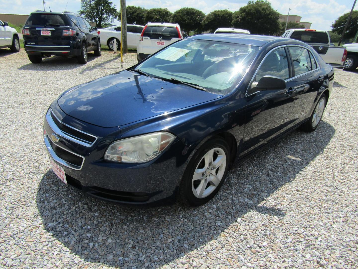 2010 Blue Chevrolet Malibu LS (1G1ZB5EBXAF) with an 2.4L L4 DOHC 16V engine, Automatic transmission, located at 15016 S Hwy 231, Midland City, AL, 36350, (334) 983-3001, 31.306210, -85.495277 - Photo#2