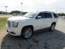 2018 White GMC Yukon SLT 2WD (1GKS1BKC3JR) with an 5.3L V8 OHV 16V engine, 6A transmission, located at 15016 S Hwy 231, Midland City, AL, 36350, (334) 983-3001, 31.306210, -85.495277- Photo#2