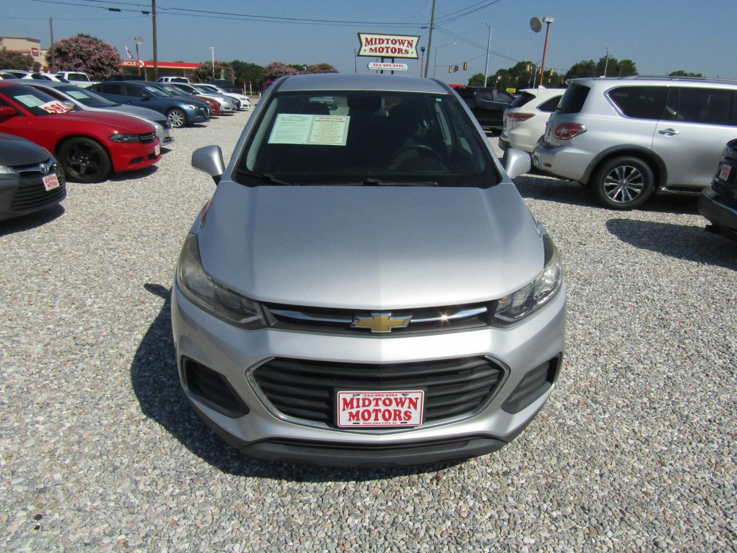 2018 Silver Chevrolet Trax LS FWD (3GNCJKSB4JL) with an 1.4L L4 DOHC 16V engine, Automatic transmission, located at 15016 S Hwy 231, Midland City, AL, 36350, (334) 983-3001, 31.306210, -85.495277- Photo#1
