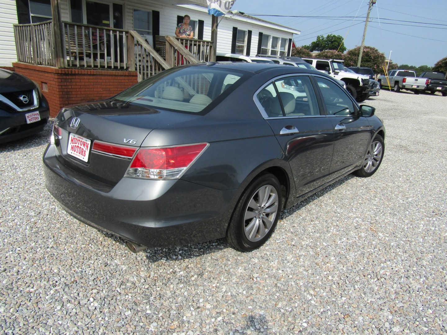 2012 Gray Honda Accord EX-L V6 Sedan AT (1HGCP3F83CA) with an 3.5L V6 SOHC 24V engine, Automatic transmission, located at 15016 S Hwy 231, Midland City, AL, 36350, (334) 983-3001, 31.306210, -85.495277- Photo#7