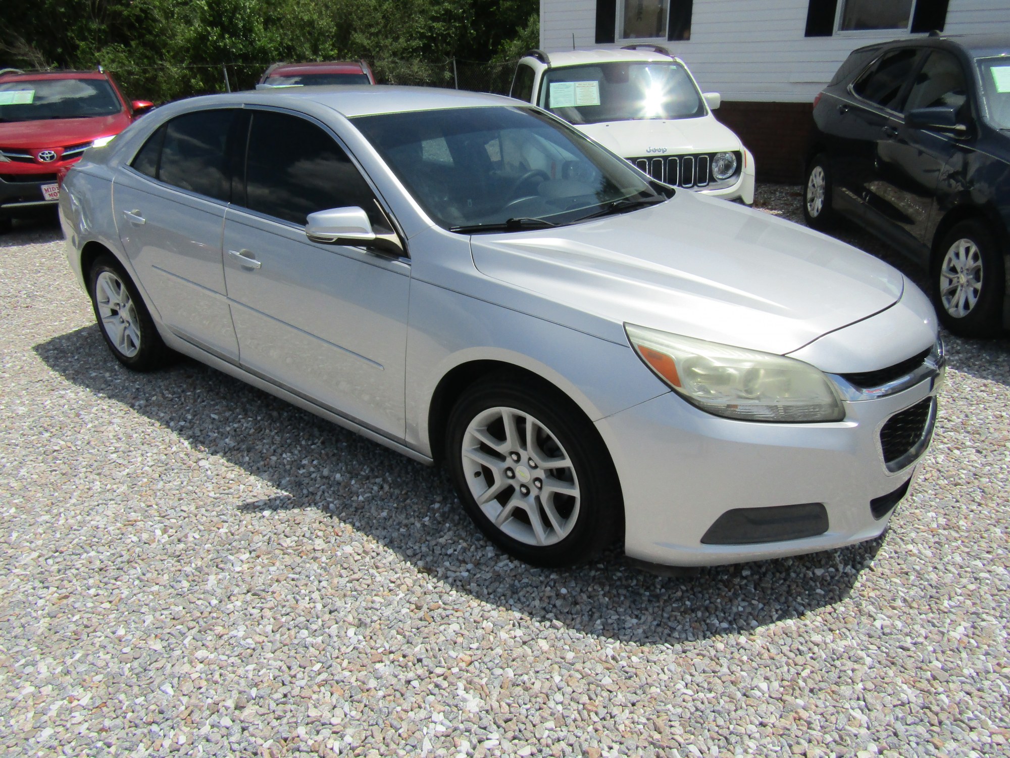 photo of 2015 Chevrolet Malibu 