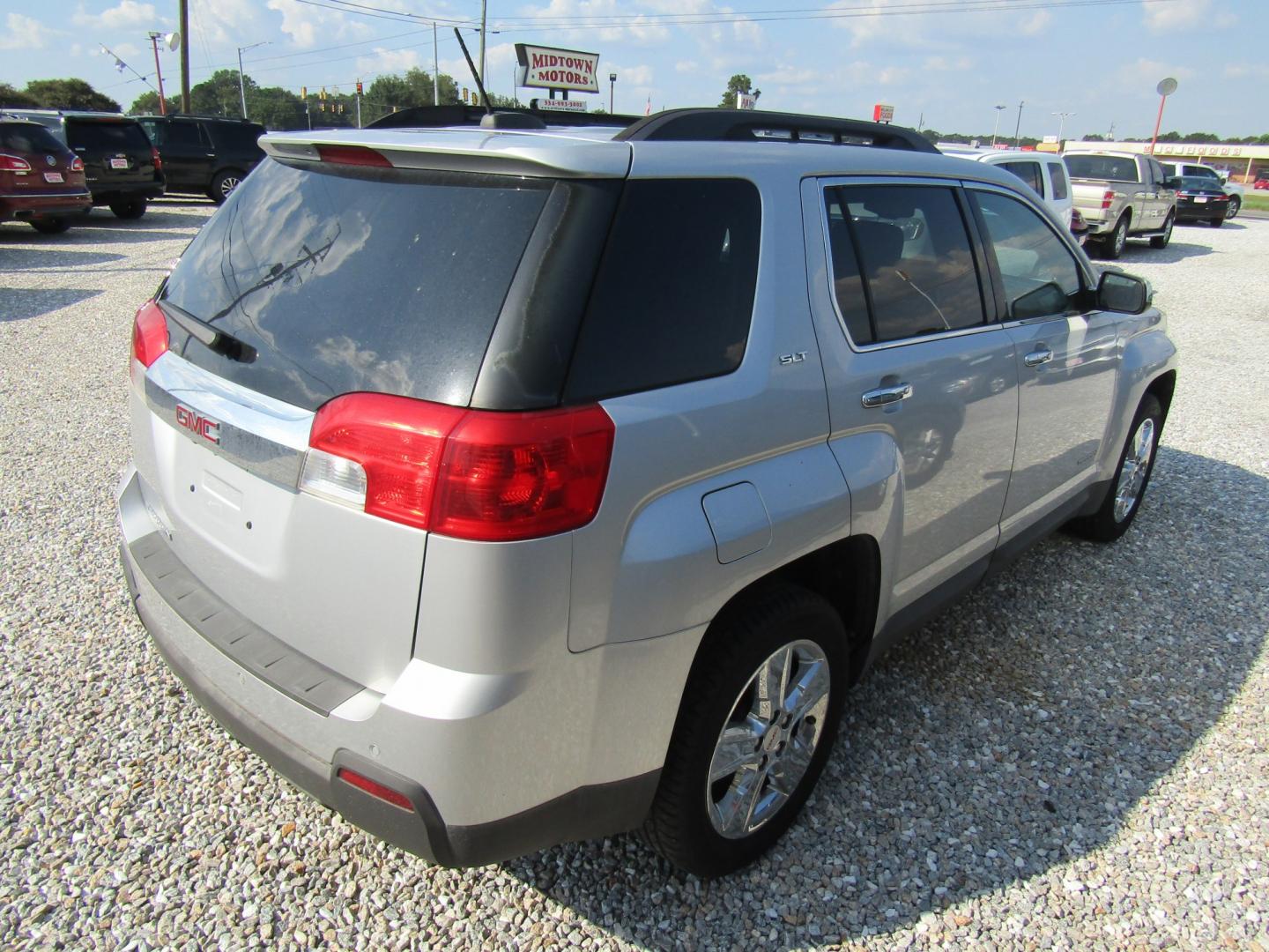 2015 Silver GMC Terrain SLT1 FWD (2GKALSEK9F6) with an 2.4L L4 DOHC 16V FFV engine, Automatic transmission, located at 15016 S Hwy 231, Midland City, AL, 36350, (334) 983-3001, 31.306210, -85.495277- Photo#6