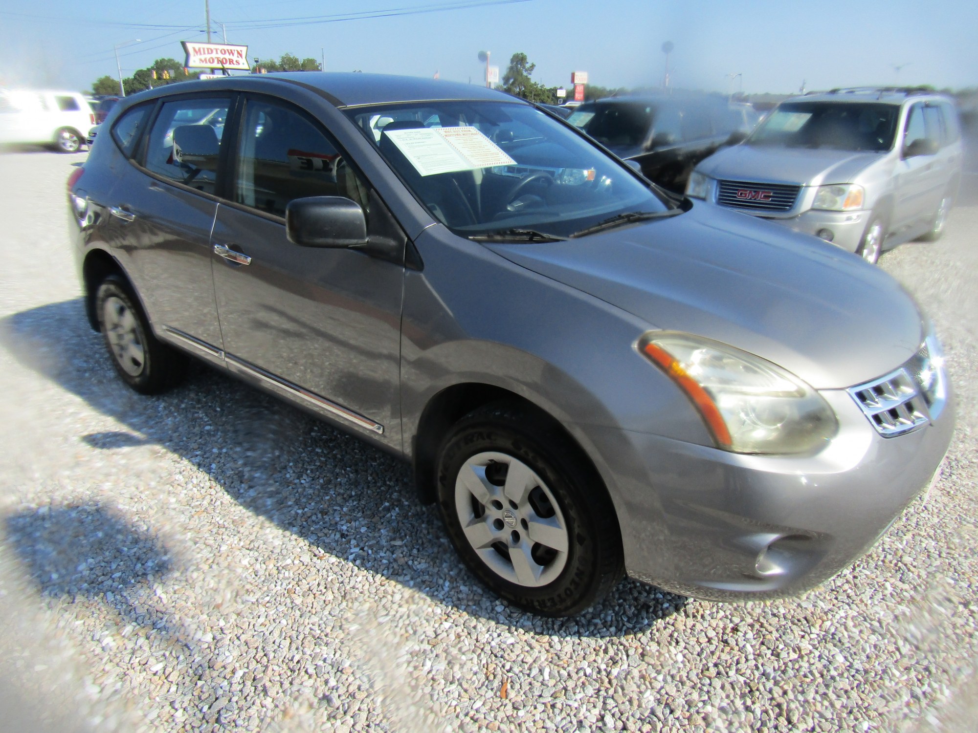 photo of 2015 Nissan Rogue 