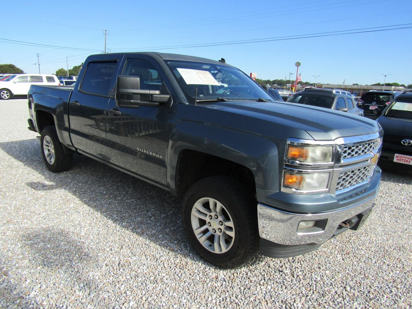 2014 Blue Chevrolet Silverado 1500 1LT Crew Cab 4WD (3GCUKREC5EG) with an 5.3L V8 OHV 16V engine, Automatic transmission, located at 15016 S Hwy 231, Midland City, AL, 36350, (334) 983-3001, 31.306210, -85.495277- Photo#0
