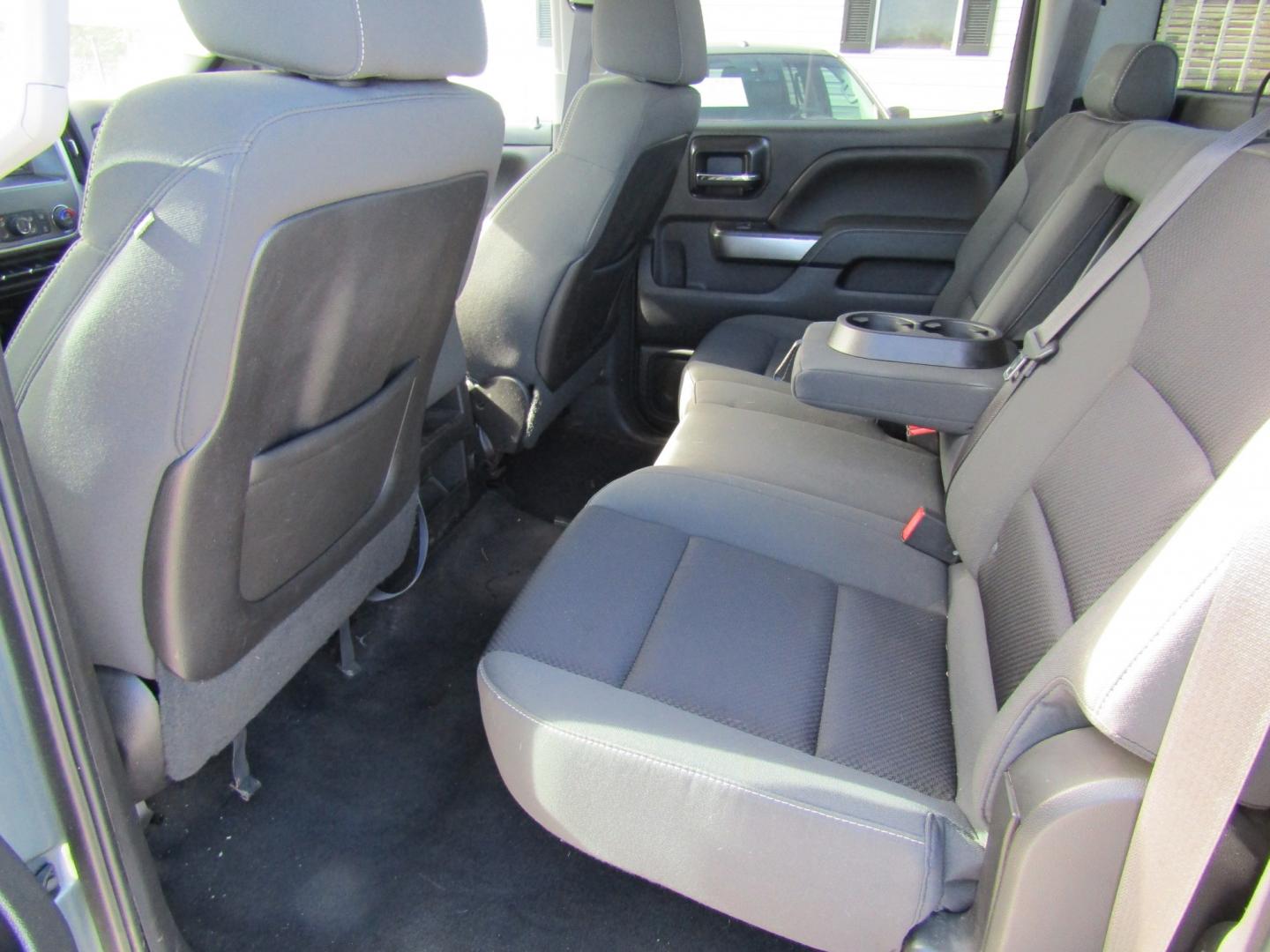 2014 Blue Chevrolet Silverado 1500 1LT Crew Cab 4WD (3GCUKREC5EG) with an 5.3L V8 OHV 16V engine, Automatic transmission, located at 15016 S Hwy 231, Midland City, AL, 36350, (334) 983-3001, 31.306210, -85.495277- Photo#4