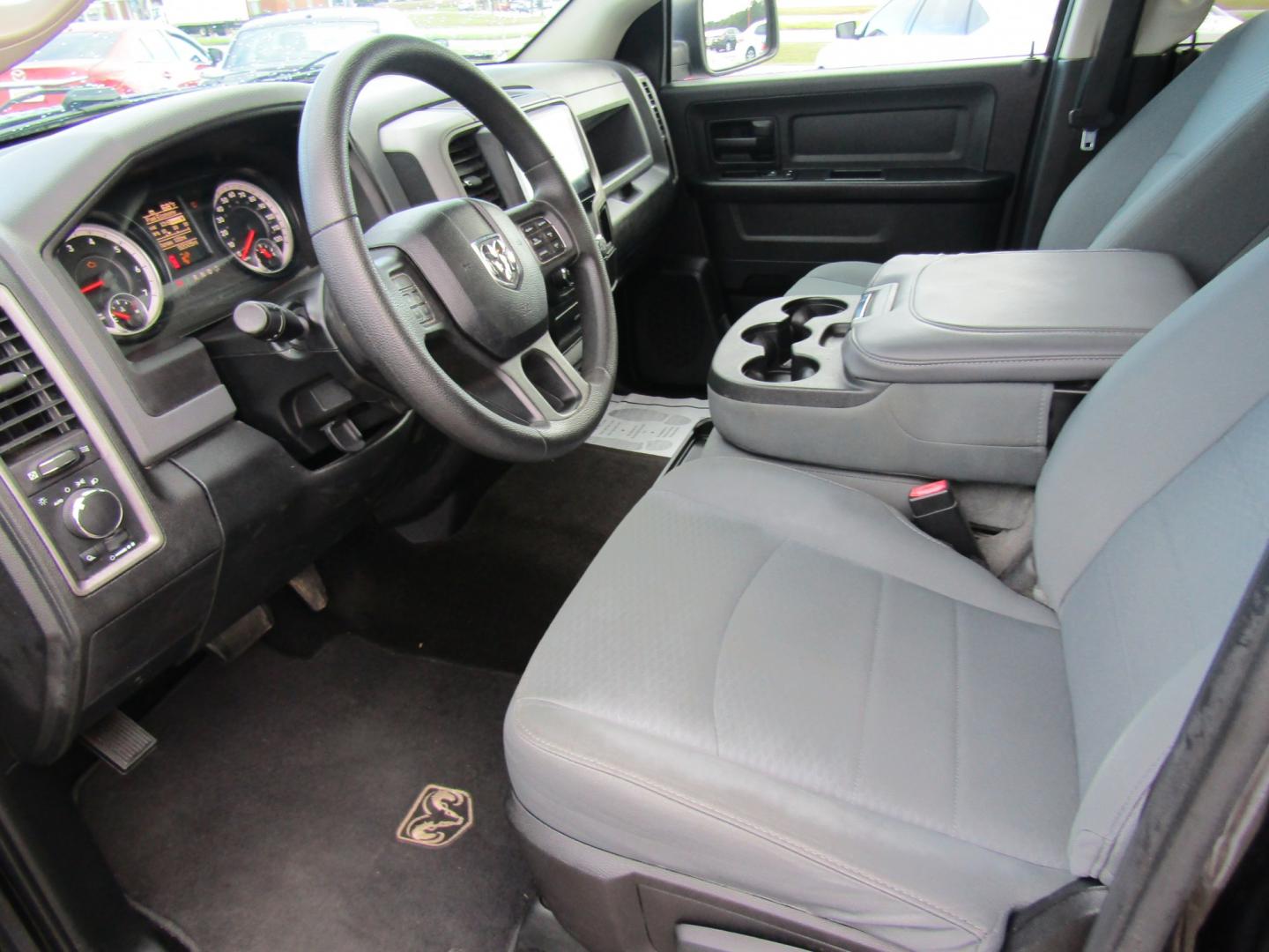 2015 Black Ram 1500 Tradesman Crew Cab LWB 2WD (1C6RR6ST8FS) with an 5.7L V8 OHV 16V engine, Automatic transmission, located at 15016 S Hwy 231, Midland City, AL, 36350, (334) 983-3001, 31.306210, -85.495277- Photo#2