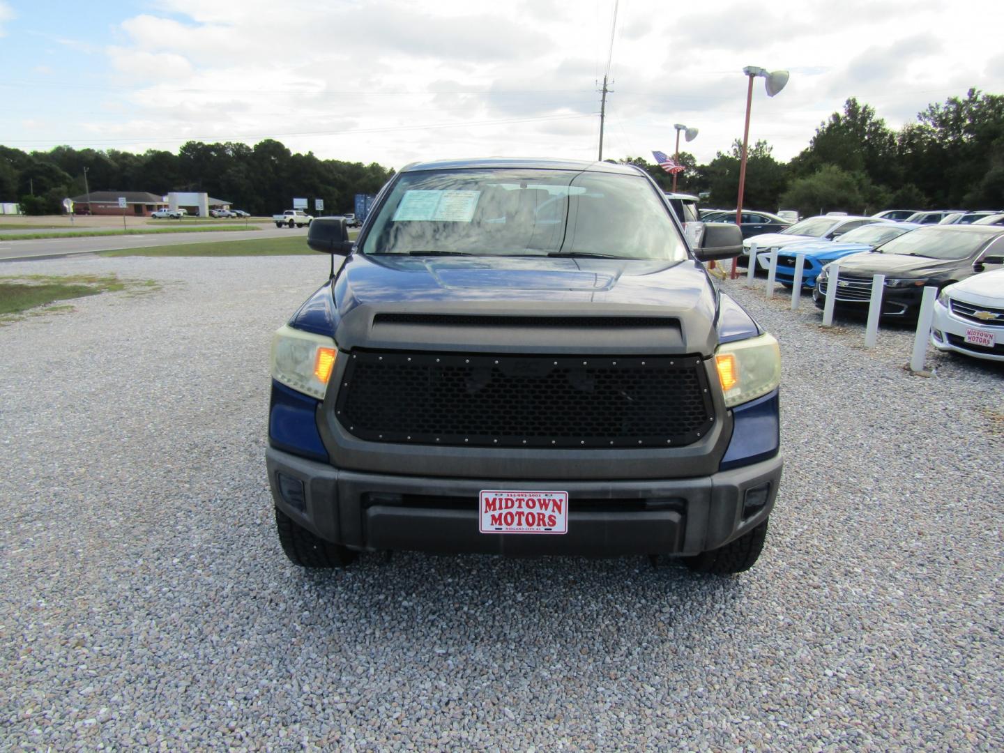 2015 Blue Toyota Tundra SR5 4.6L V8 Double Cab 2WD (5TFRM5F15FX) with an 4.6L V8 DOHC 32V engine, Automatic transmission, located at 15016 S Hwy 231, Midland City, AL, 36350, (334) 983-3001, 31.306210, -85.495277- Photo#1