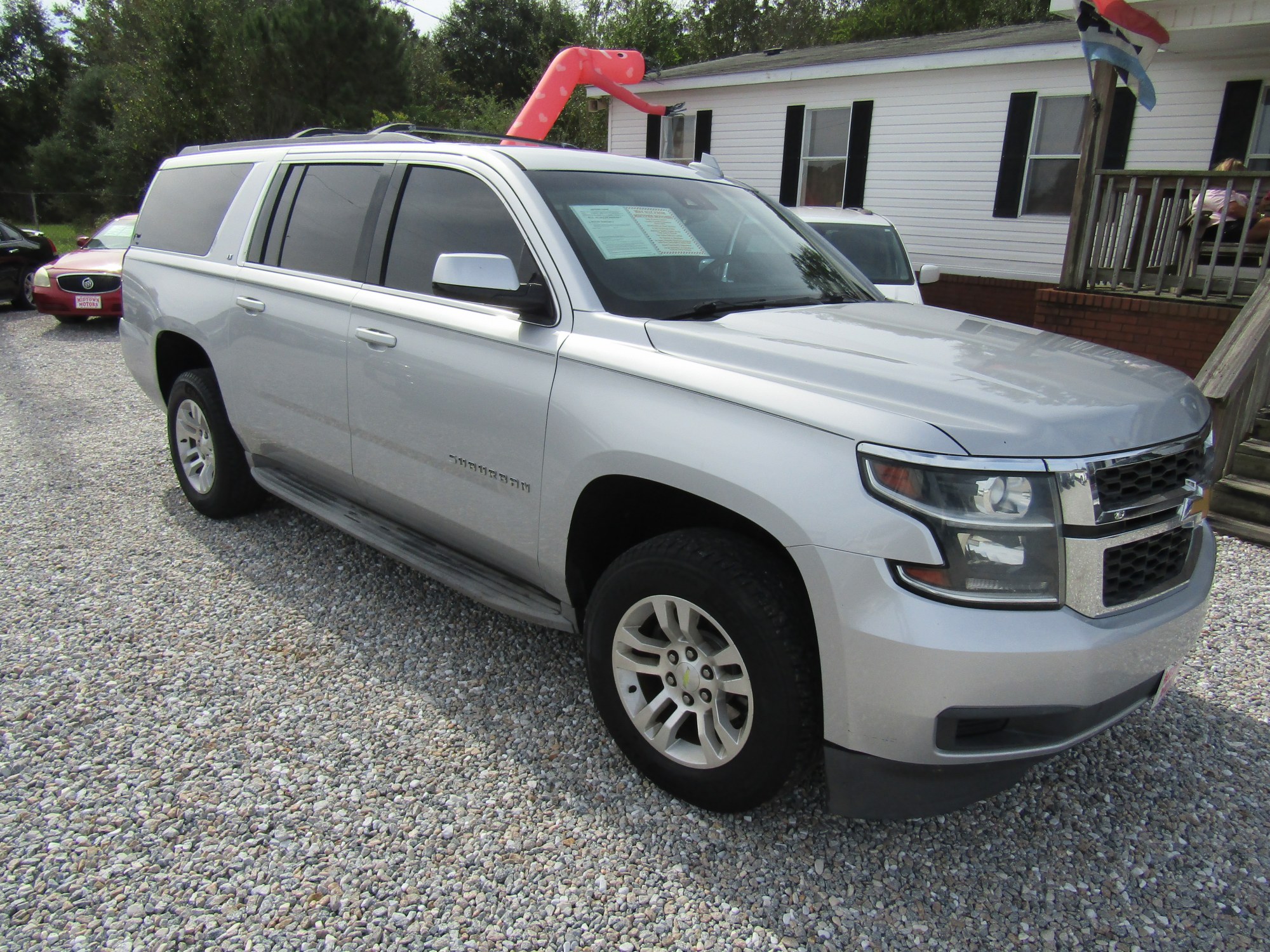 photo of 2016 Chevrolet Suburban 