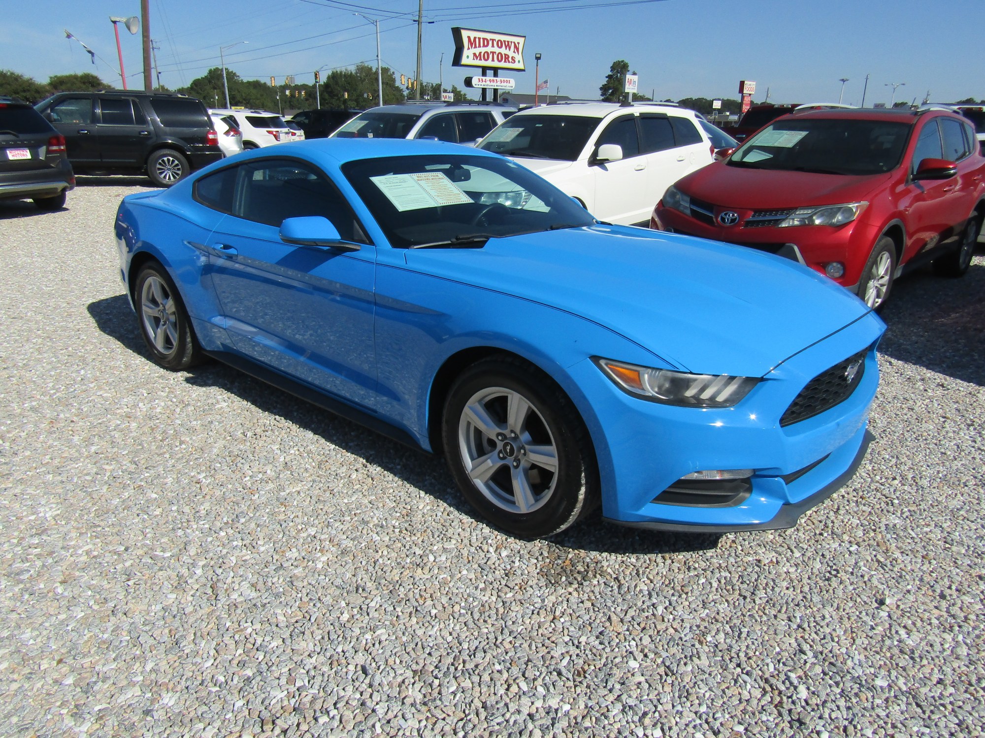 photo of 2017 Ford Mustang 