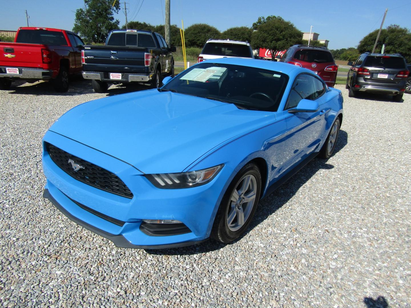 2017 Blue Ford Mustang V6 Coupe (1FA6P8AM3H5) with an 3.7L V6 DOHC 24V engine, Automatic transmission, located at 15016 S Hwy 231, Midland City, AL, 36350, (334) 983-3001, 31.306210, -85.495277- Photo#2