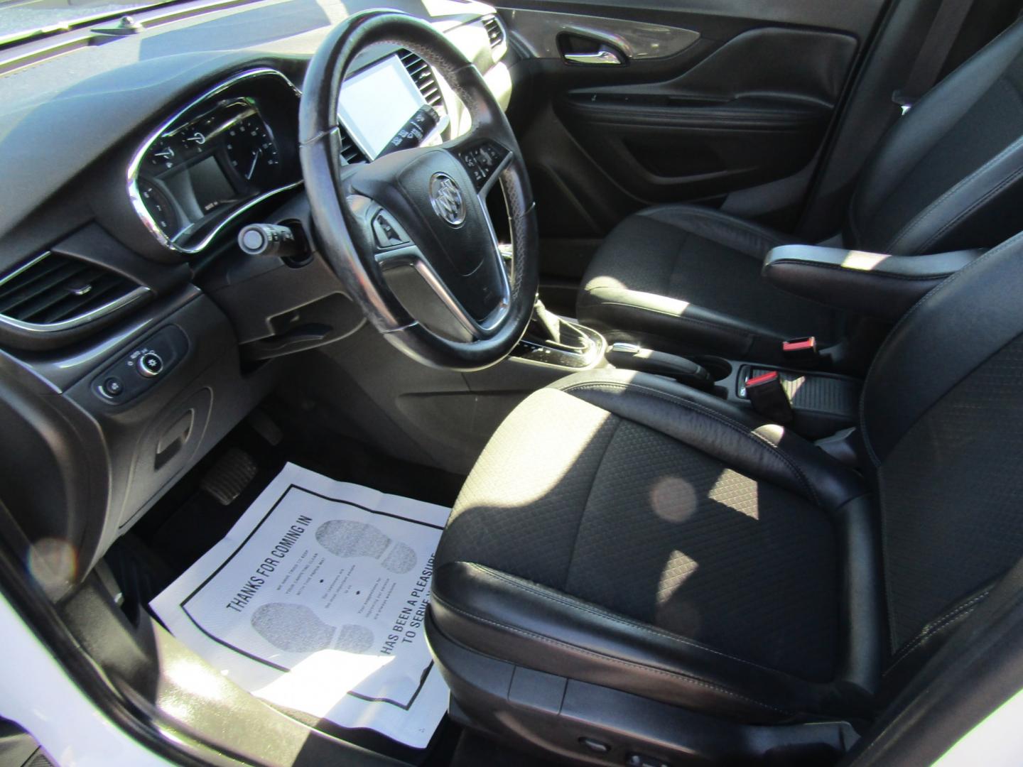 2017 White Buick Encore Preferred FWD (KL4CJASB4HB) with an 1.4L L4 DOHC 16V TURBO engine, Automatic transmission, located at 15016 S Hwy 231, Midland City, AL, 36350, (334) 983-3001, 31.306210, -85.495277- Photo#3