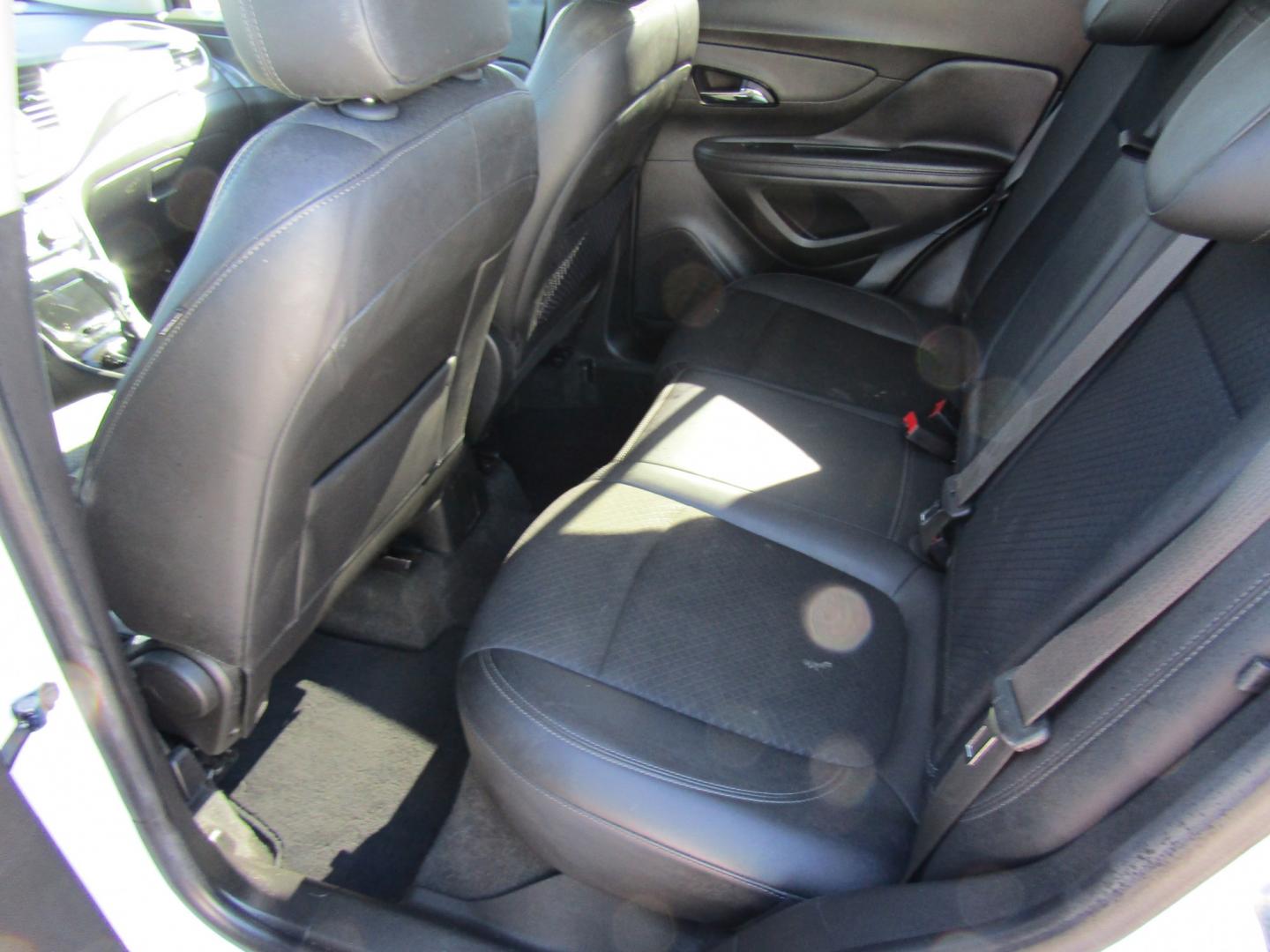 2017 White Buick Encore Preferred FWD (KL4CJASB4HB) with an 1.4L L4 DOHC 16V TURBO engine, Automatic transmission, located at 15016 S Hwy 231, Midland City, AL, 36350, (334) 983-3001, 31.306210, -85.495277- Photo#4