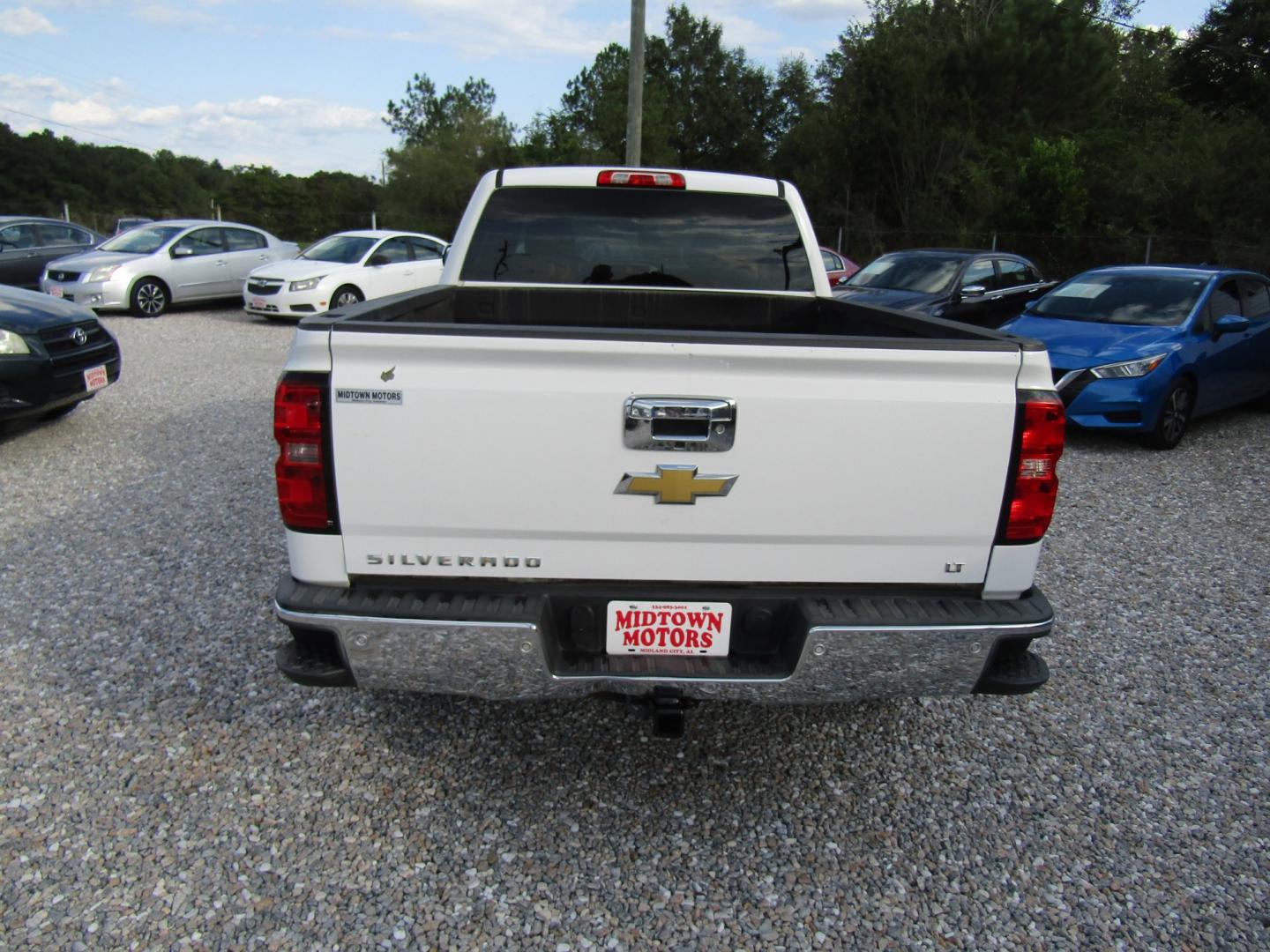 2015 White Chevrolet Silverado 1500 LT Crew Cab 4WD (3GCUKREC1FG) with an 5.3L V8 OHV 16V engine, Automatic transmission, located at 15016 S Hwy 231, Midland City, AL, 36350, (334) 983-3001, 31.306210, -85.495277- Photo#6