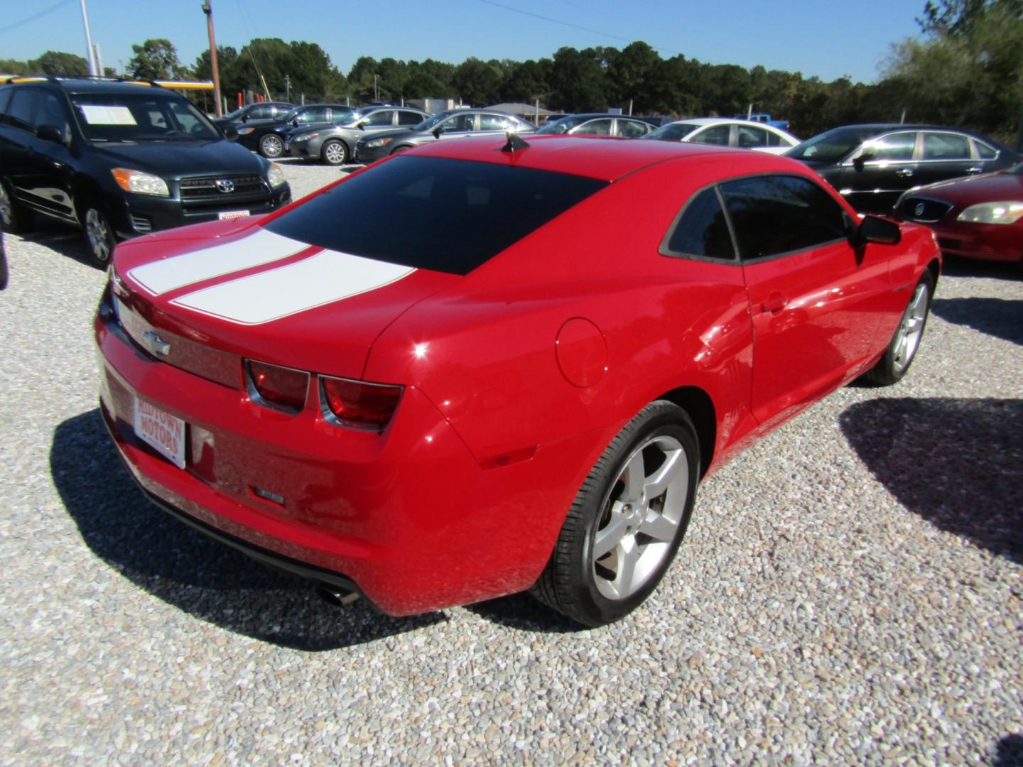 2010 Red Chevrolet Camaro LT2 Coupe (2G1FC1EV8A9) with an 3.6L V6 DOHC 24V engine, Automatic transmission, located at 15016 S Hwy 231, Midland City, AL, 36350, (334) 983-3001, 31.306210, -85.495277- Photo#6