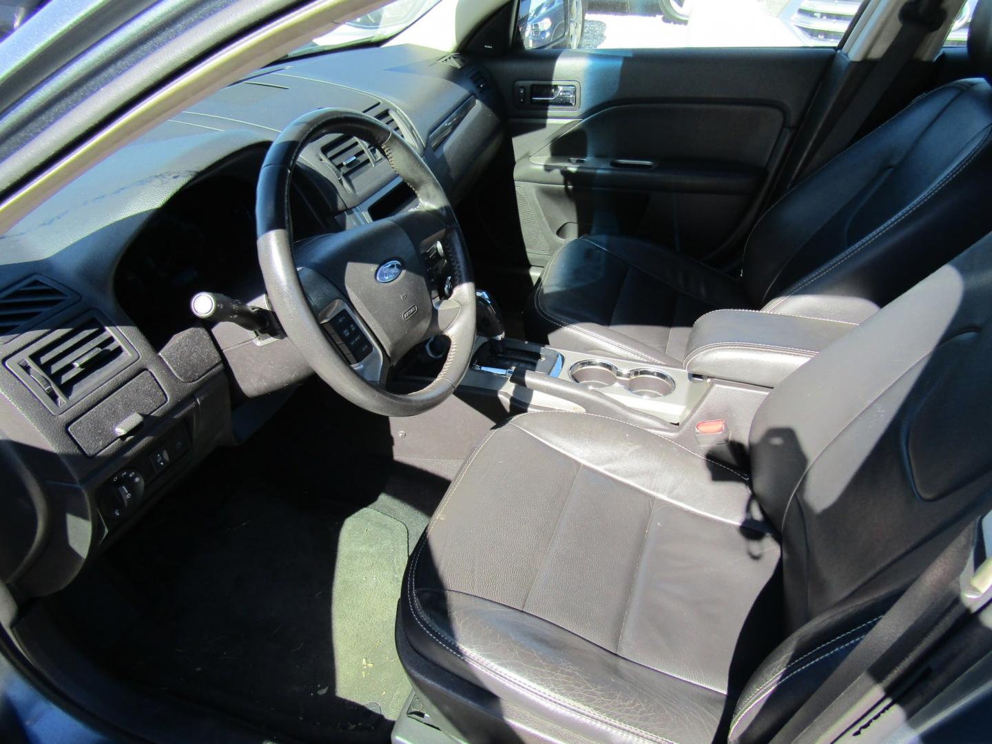 2012 Blue Ford Fusion SEL (3FAHP0JA9CR) with an 2.5L L4 DOHC 16V engine, Automatic transmission, located at 15016 S Hwy 231, Midland City, AL, 36350, (334) 983-3001, 31.306210, -85.495277- Photo#3