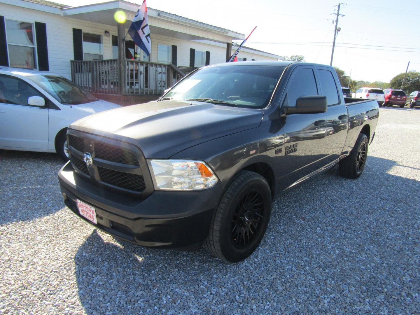 2019 Gray Ram 1500 Tradesman Quad Cab 2WD (1C6RR6FT4KS) with an 5.7L V8 OHV 16V engine, Automatic transmission, located at 15016 S Hwy 231, Midland City, AL, 36350, (334) 983-3001, 31.306210, -85.495277- Photo#2