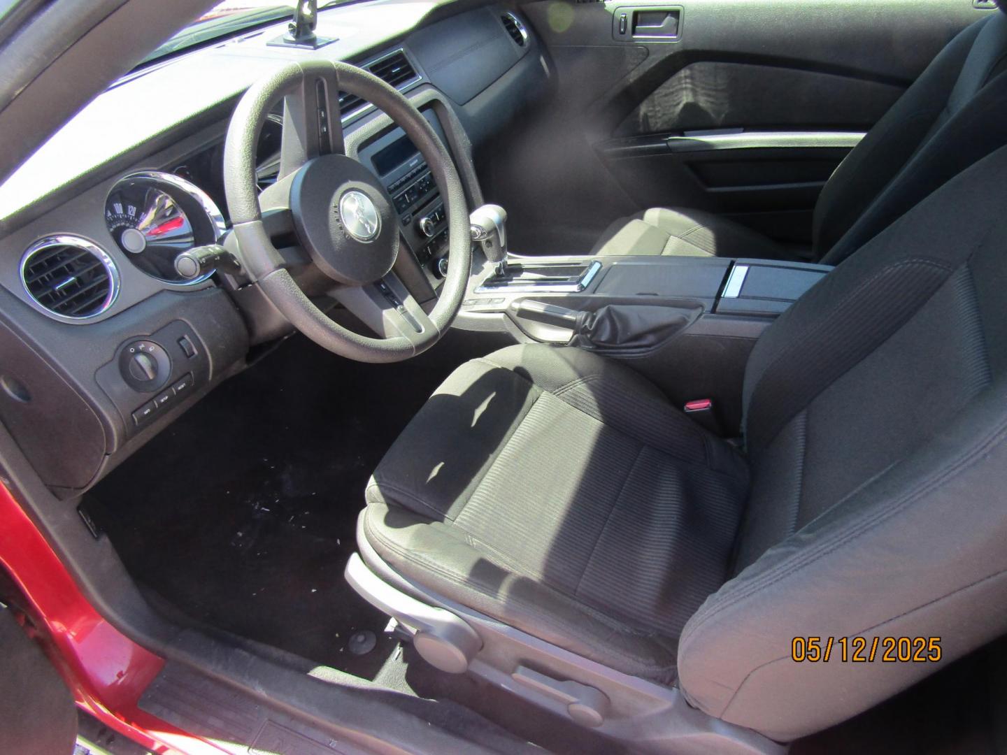 2011 Red /Black Ford Mustang (1ZVBP8AM4B5) with an V6 Cylinder Engine engine, Automatic transmission, located at 15016 S Hwy 231, Midland City, AL, 36350, (334) 983-3001, 31.306210, -85.495277 - Photo#3